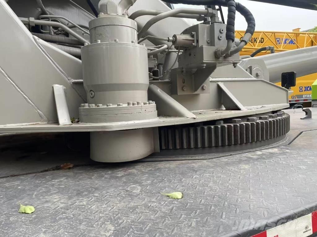 Zoomlion 25 Ton Visurgājēji celtņi