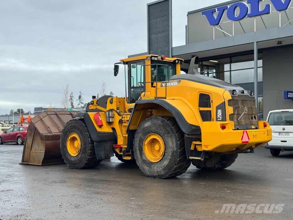 Volvo L 250 H Iekrāvēji uz riteņiem