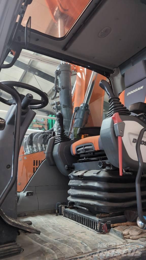 Doosan DX 165 W Ekskavatori uz riteņiem