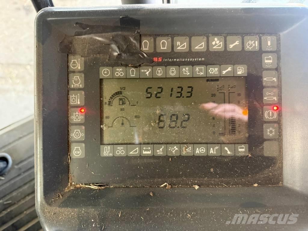 CLAAS Jaguar 900 Lopbarības novācēji