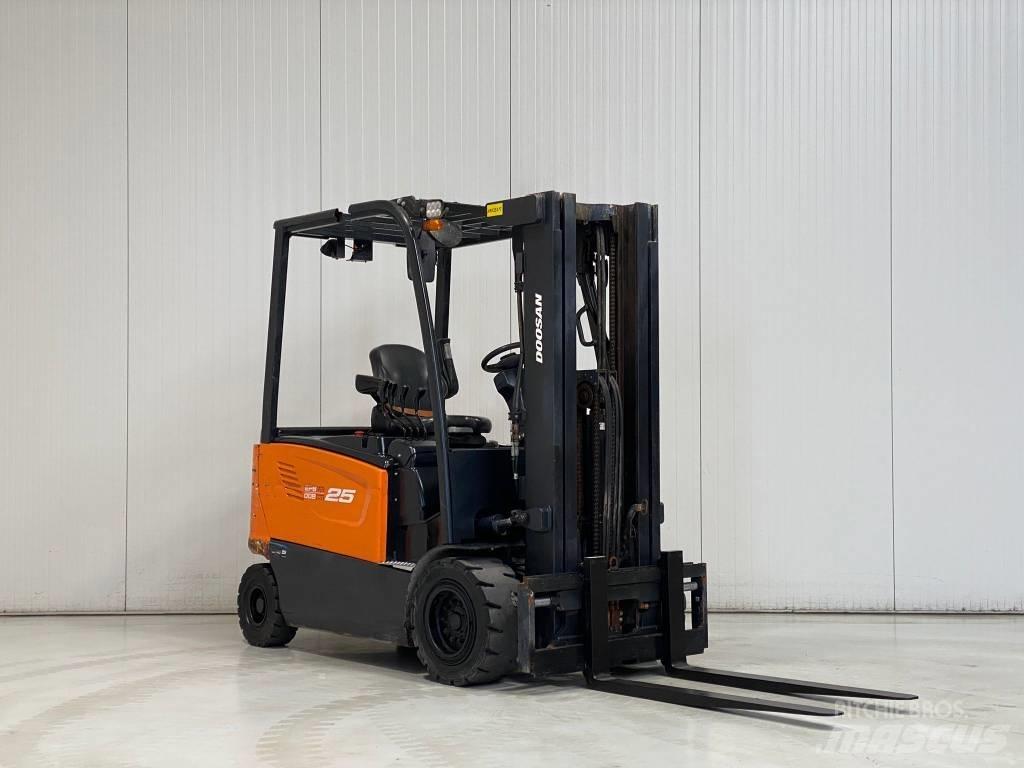 Doosan B25X-7 Elektriskie iekrāvēji