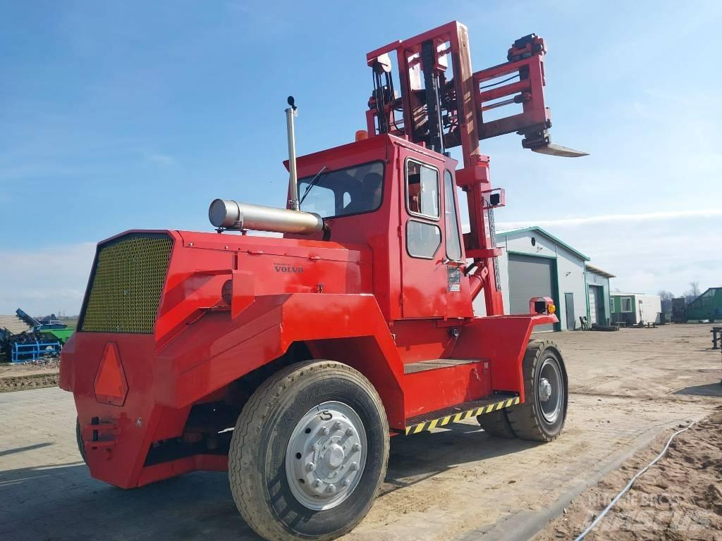 Volvo forklift Tehnika ar dīzeļa dzinēju