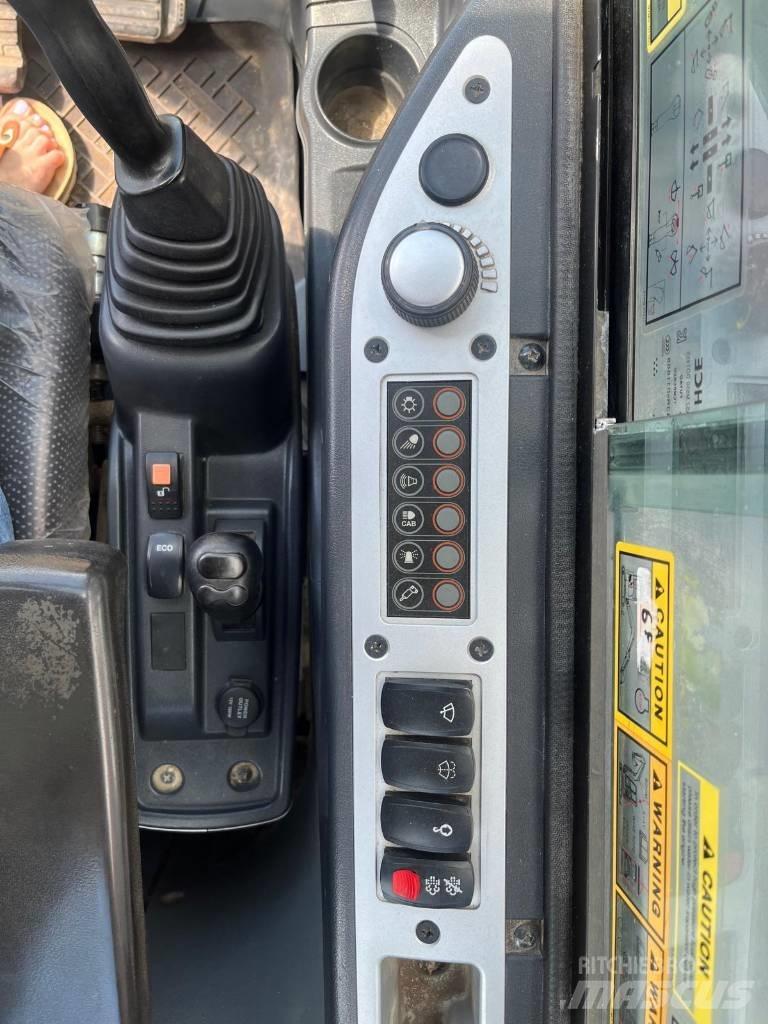 Hyundai HX 85 A Vidēja lieluma ekskavatori 7 t - 12 t