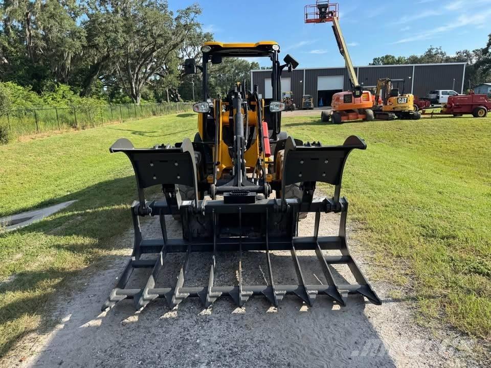 JCB 407 Iekrāvēji uz riteņiem
