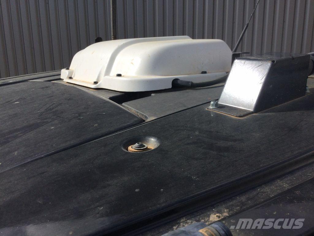 Valtra Q265 Traktori