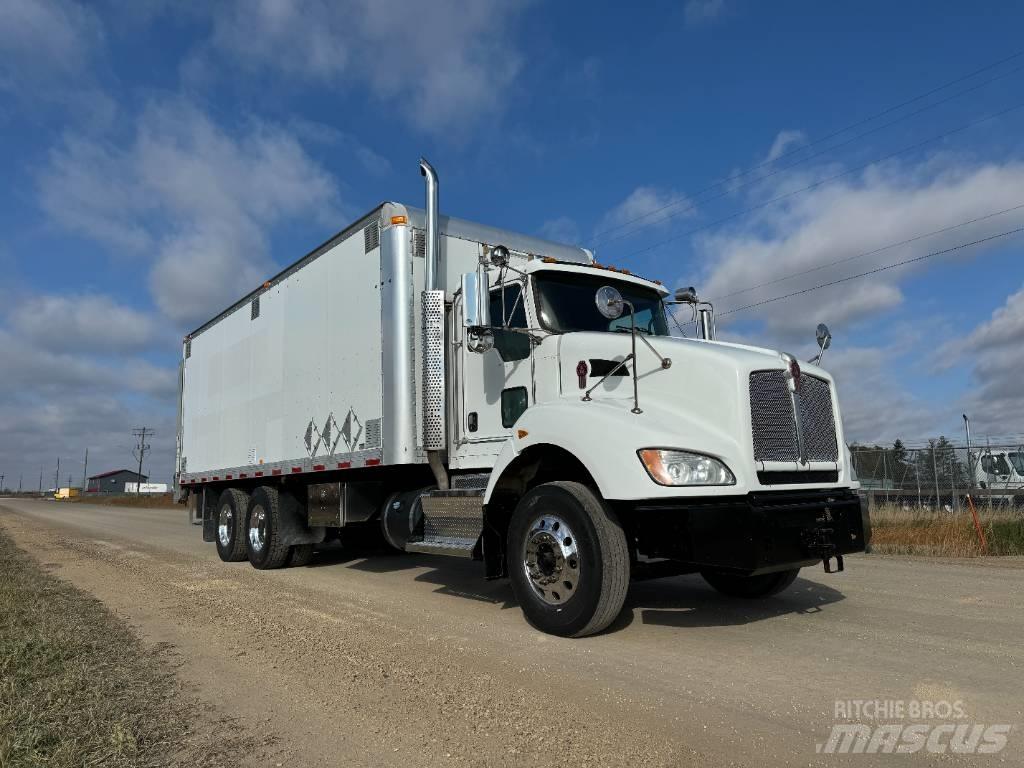 Kenworth T 440 Furgons