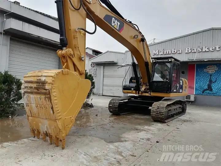 CAT CAT325 Kāpurķēžu ekskavatori