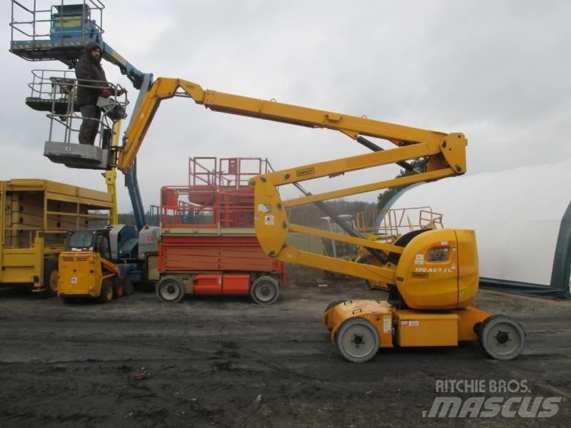 Manitou 170AETJ Strēles pacēlāji