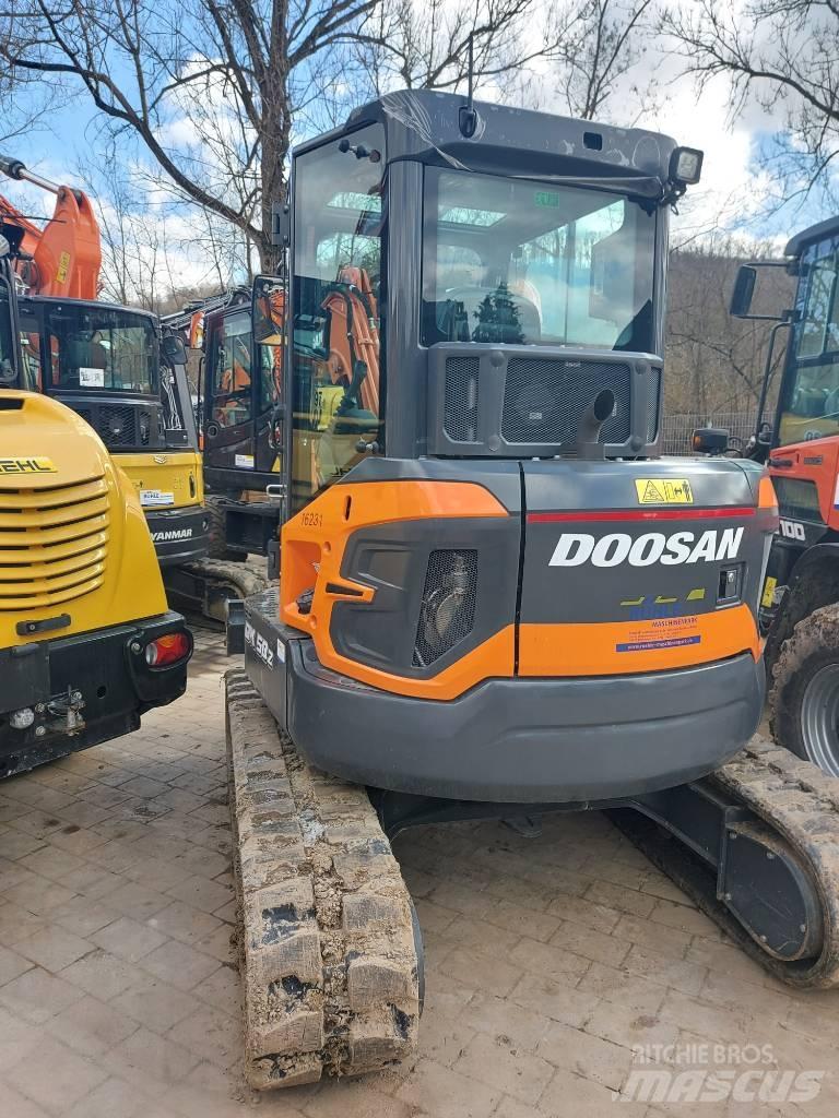 Develon DX 50 Z-7 Mini ekskavatori < 7 t