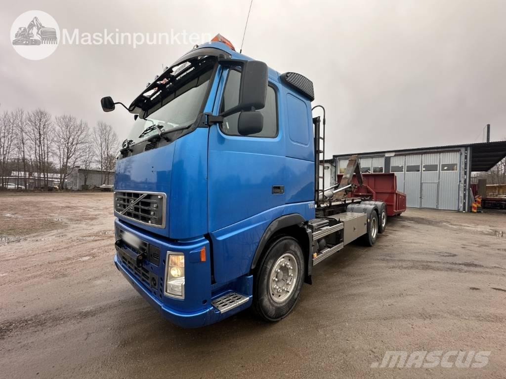 Volvo FH 12 Treileri ar āķi
