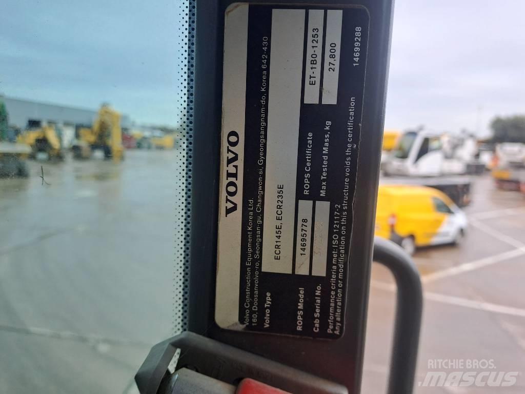 Volvo ECR235EL Kāpurķēžu ekskavatori