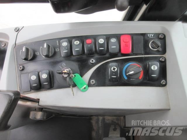 CAT 906 H Iekrāvēji uz riteņiem