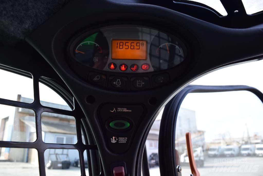 Bobcat S 550 Lietoti riteņu kompaktiekrāvēji
