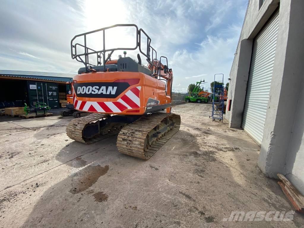 Doosan DX 160 LC Kāpurķēžu ekskavatori