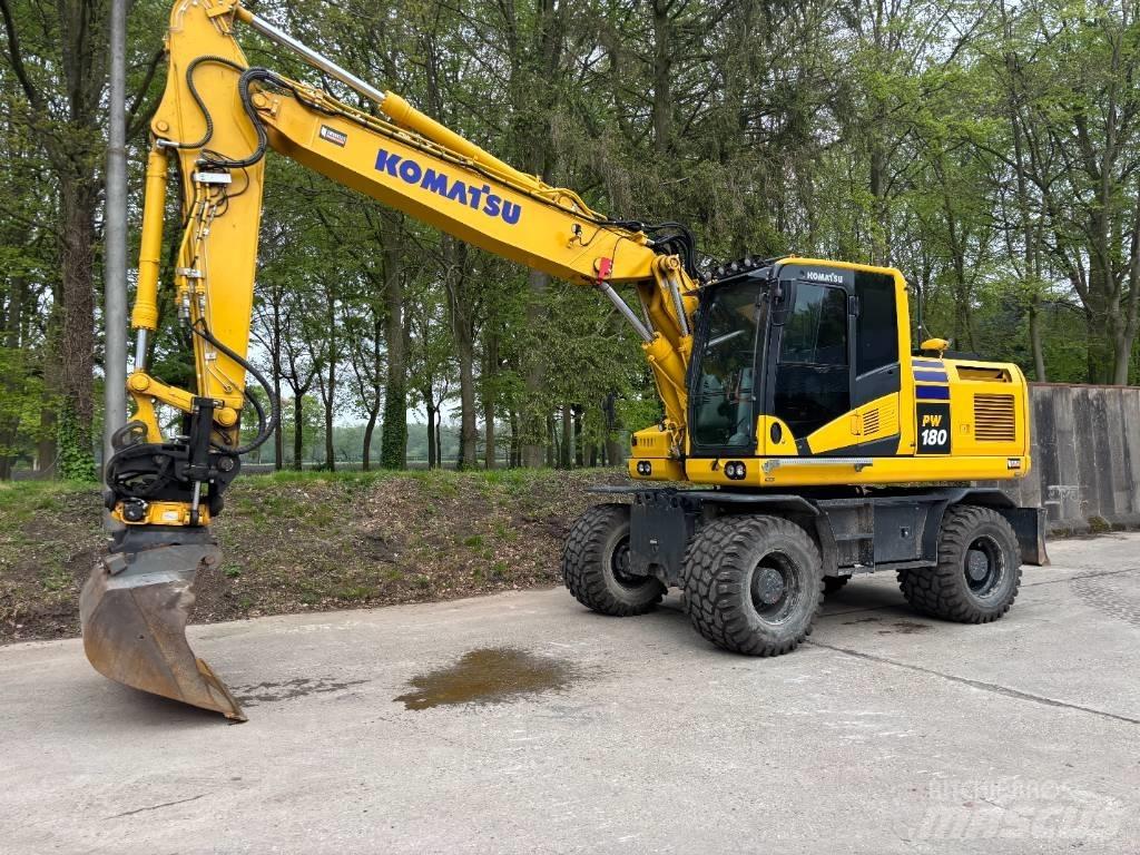 Komatsu PW180-11 Ekskavatori uz riteņiem