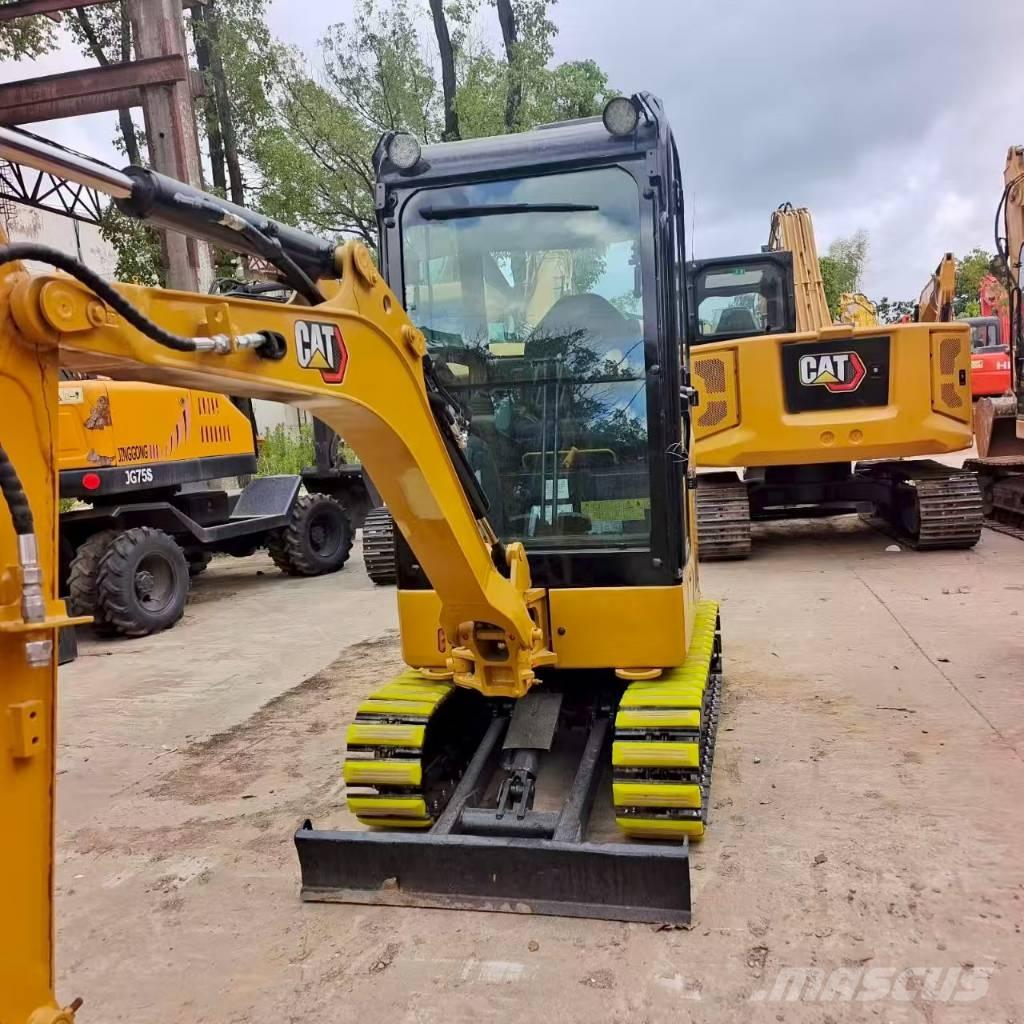 CAT 302 Mini ekskavatori < 7 t