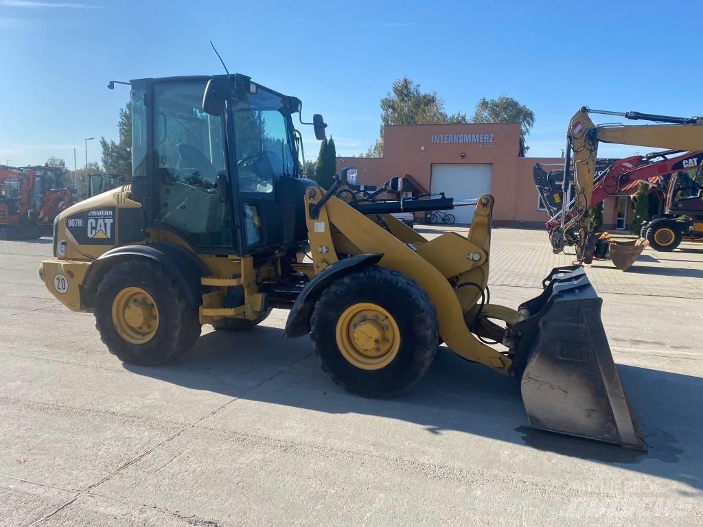 CAT 907 H 2 Iekrāvēji uz riteņiem