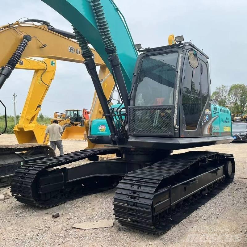 Kobelco SK 200 Kāpurķēžu ekskavatori