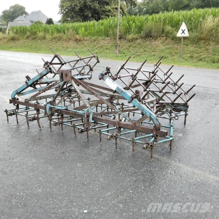 Religieux PORTE 5M Ecēšas
