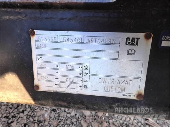 CAT 151-5335 Dakšas