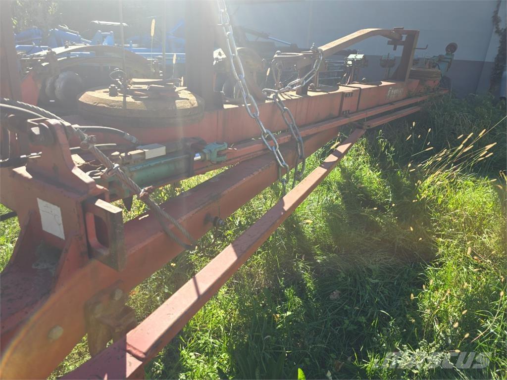 Kverneland BB 100 Grāvju arkli