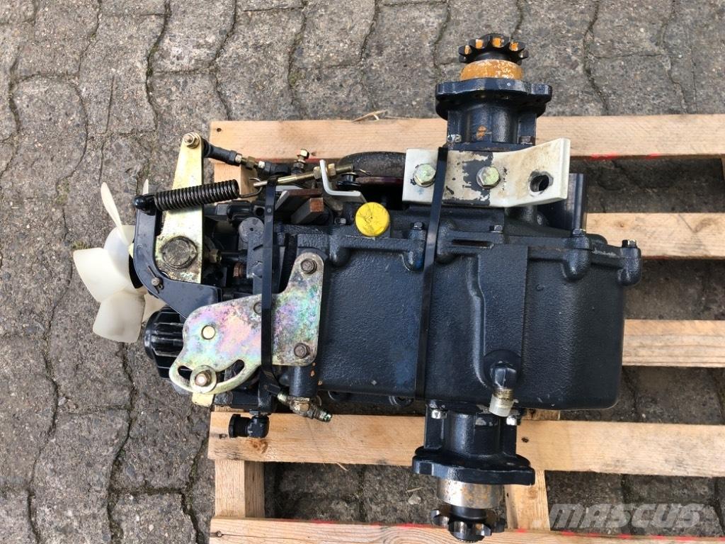 Iseki SXG 19 Mauriņa traktors bez sēdvietas
