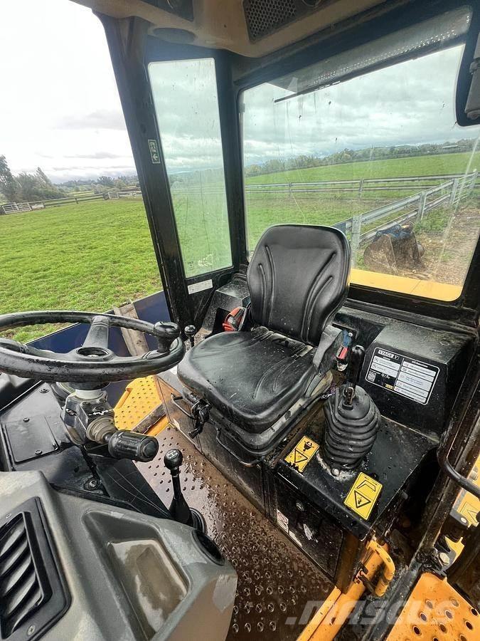 JCB 6T-3 Mini pašizgāzēji