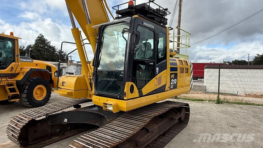 Komatsu PC 210 LC-11 Kāpurķēžu ekskavatori