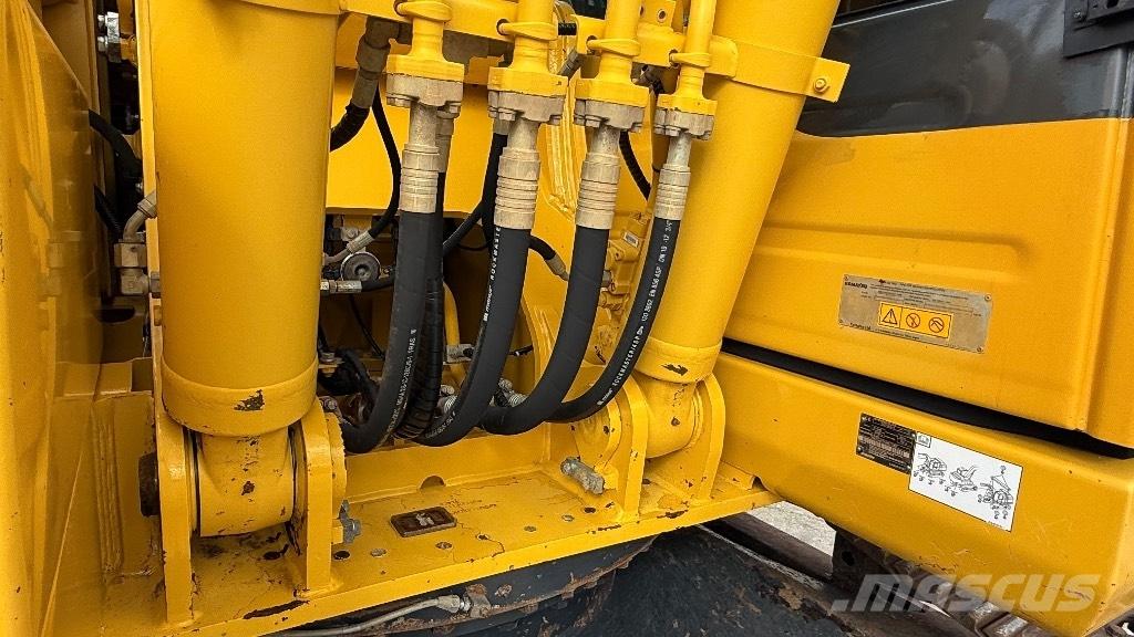 Komatsu PC 210 LC-11 Kāpurķēžu ekskavatori