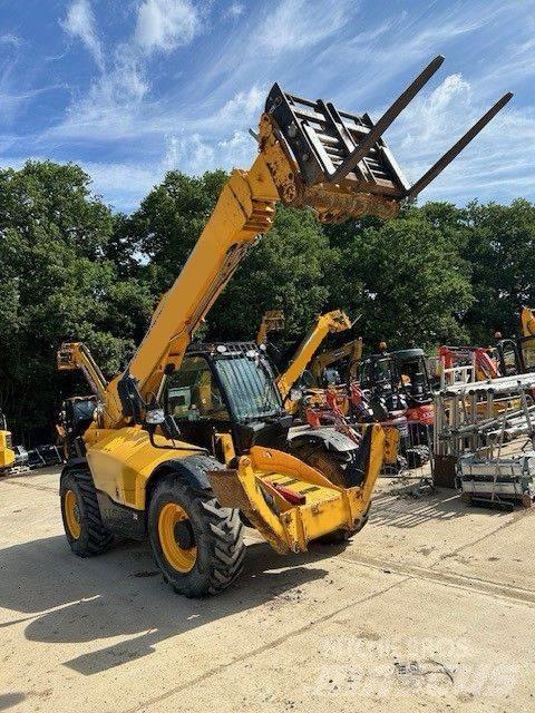 JCB 540-140 Teleskopiskie manipulatori