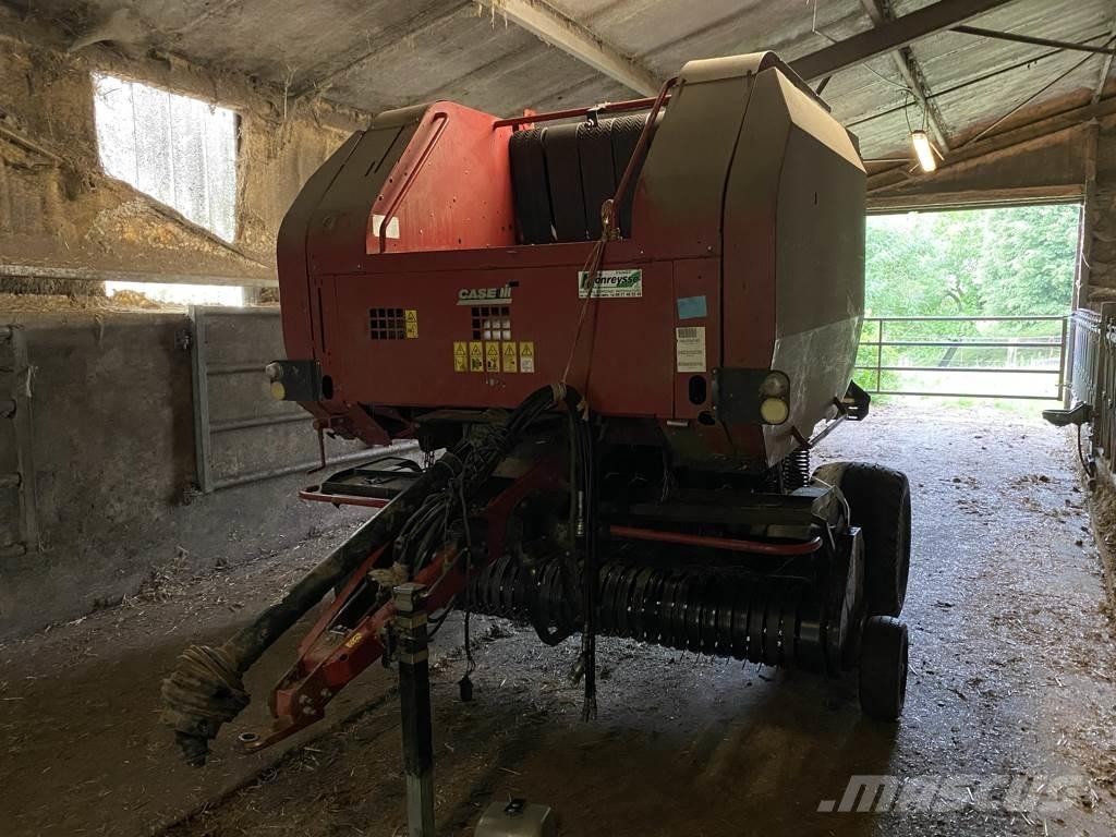 Case IH RBX 452 Rituļu preses