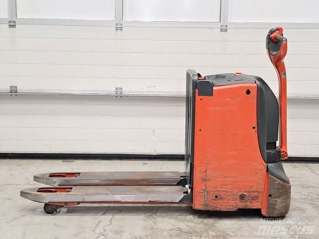 Linde T16L Zemie palešu pacēlāji