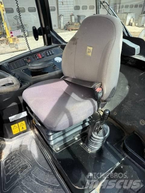 JCB 406 Iekrāvēji uz riteņiem