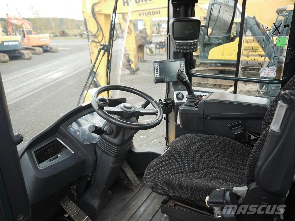 Hyundai HL955A Iekrāvēji uz riteņiem