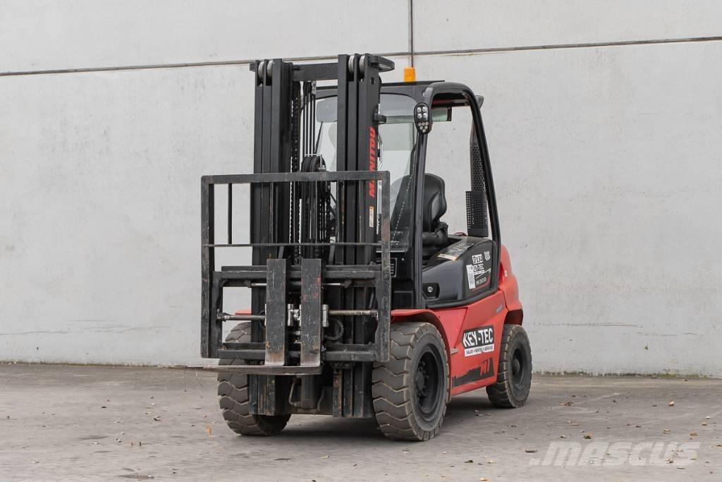 Manitou MI 30 D Tehnika ar dīzeļa dzinēju