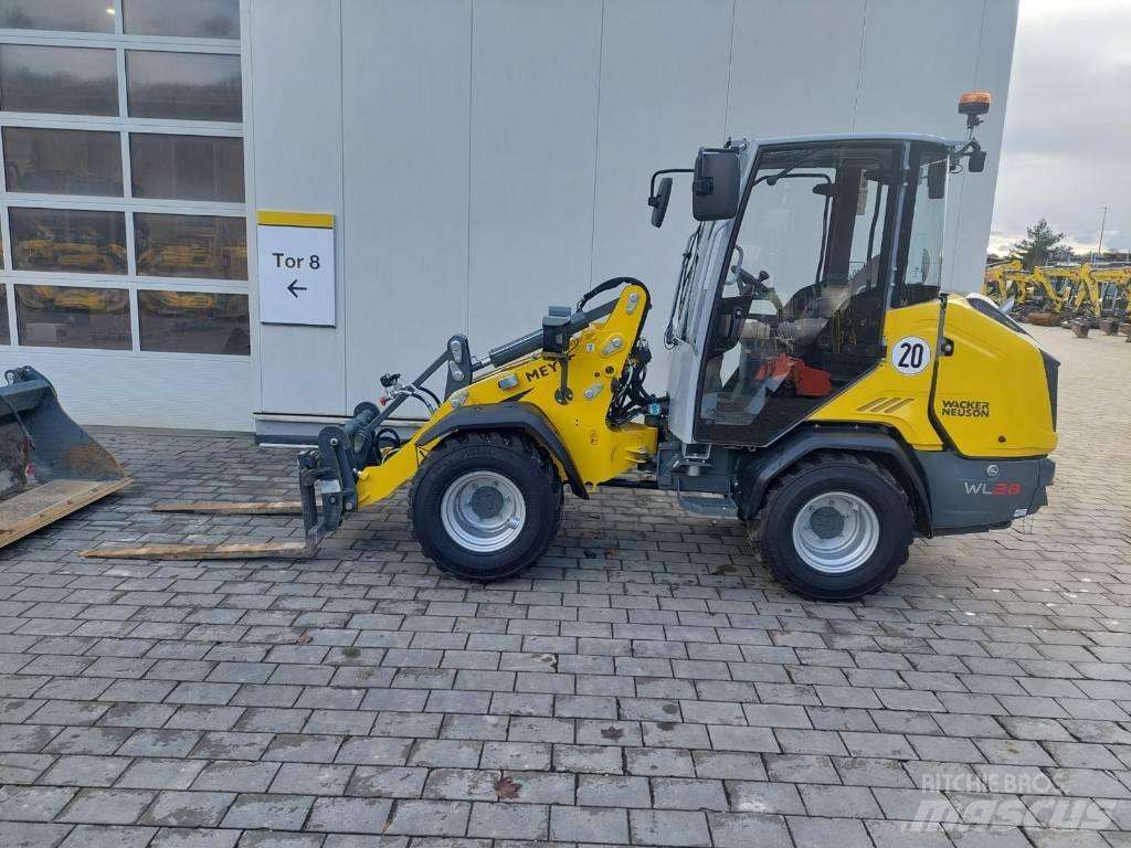 Wacker Neuson WL28 Iekrāvēji uz riteņiem
