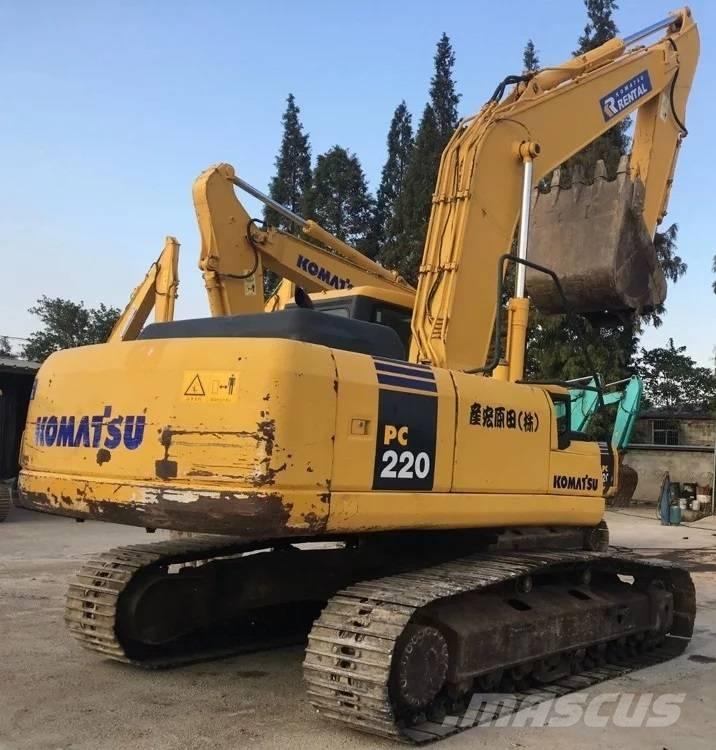 Komatsu pc220-7 Kāpurķēžu ekskavatori