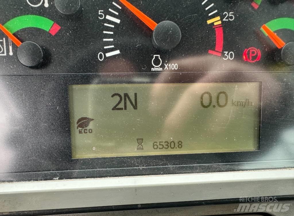 CAT 962 M Iekrāvēji uz riteņiem