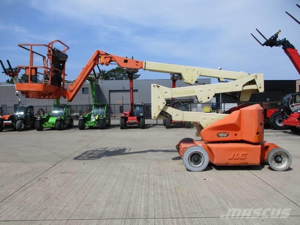 JLG E 400 AJPN (745) Kompakts pacēlājs ar rotējošu strēli