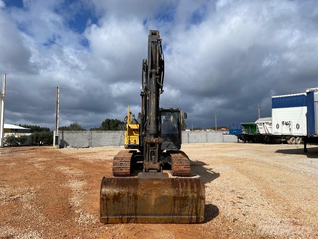 Volvo EC 220 E Kāpurķēžu ekskavatori