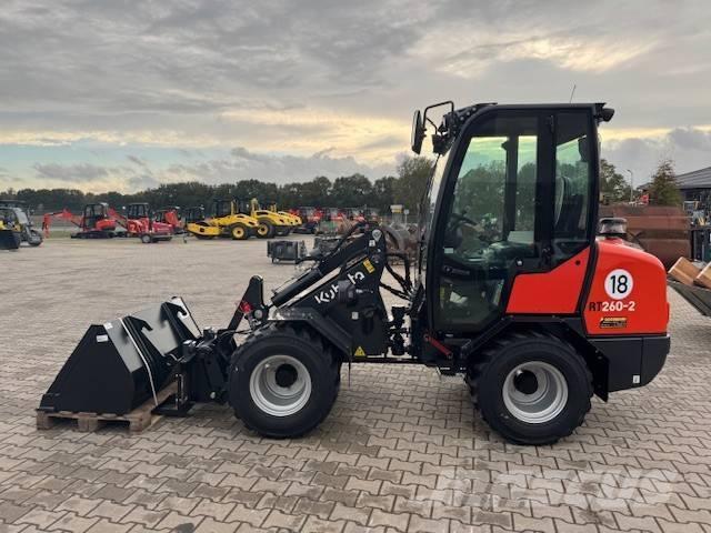 Kubota RT 260-2 Iekrāvēji uz riteņiem