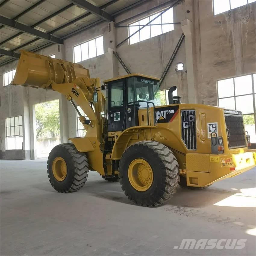 CAT 966H Iekrāvēji uz riteņiem