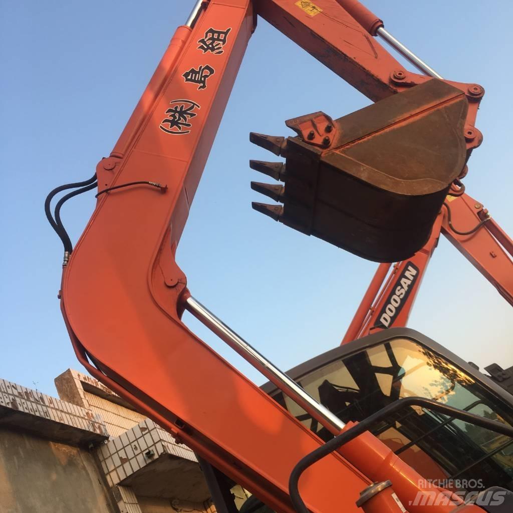 Hitachi ZX 70 Vidēja lieluma ekskavatori 7 t - 12 t