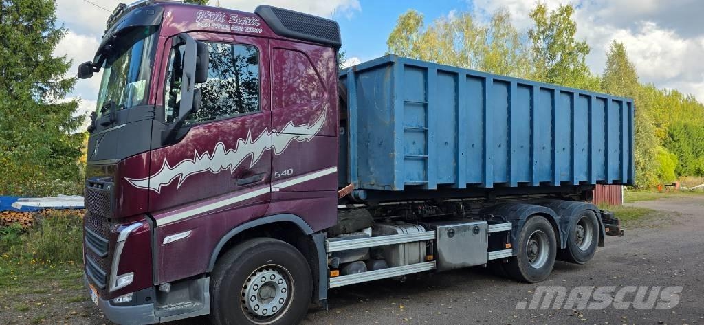 Volvo FH 13 540 Treileri ar āķi