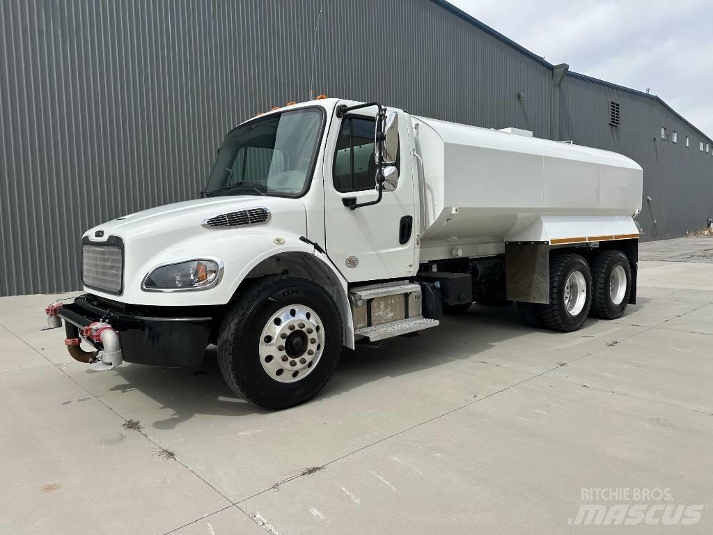 Freightliner M2 Ūdens mašīnas