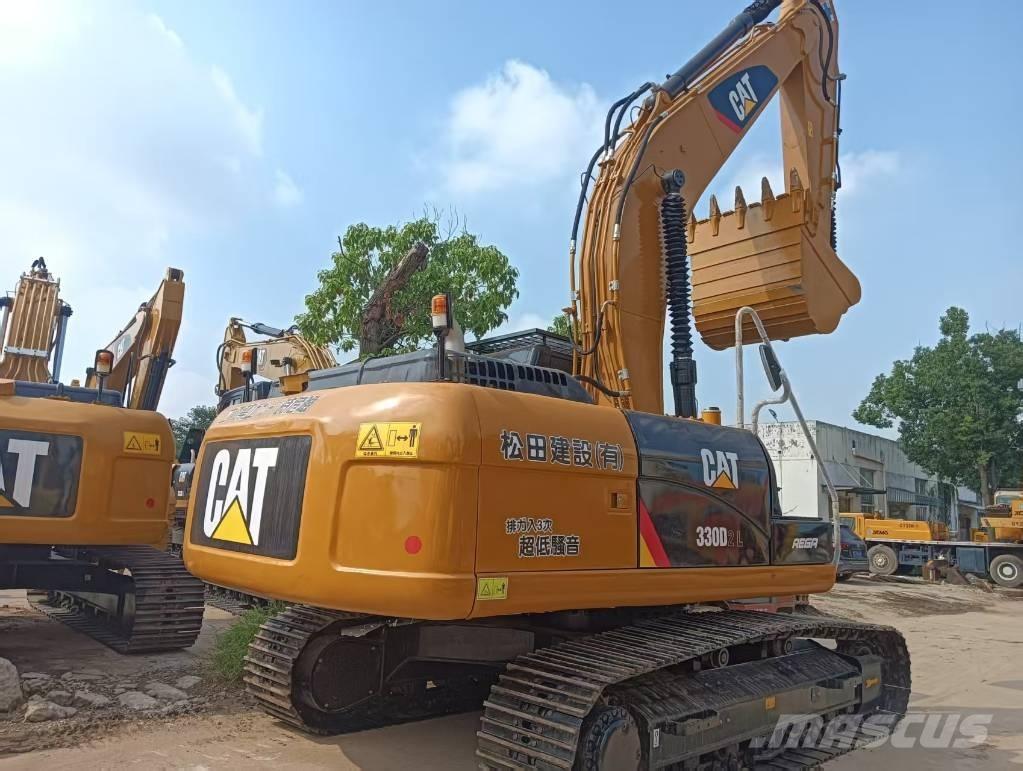 CAT 330 D2L Kāpurķēžu ekskavatori