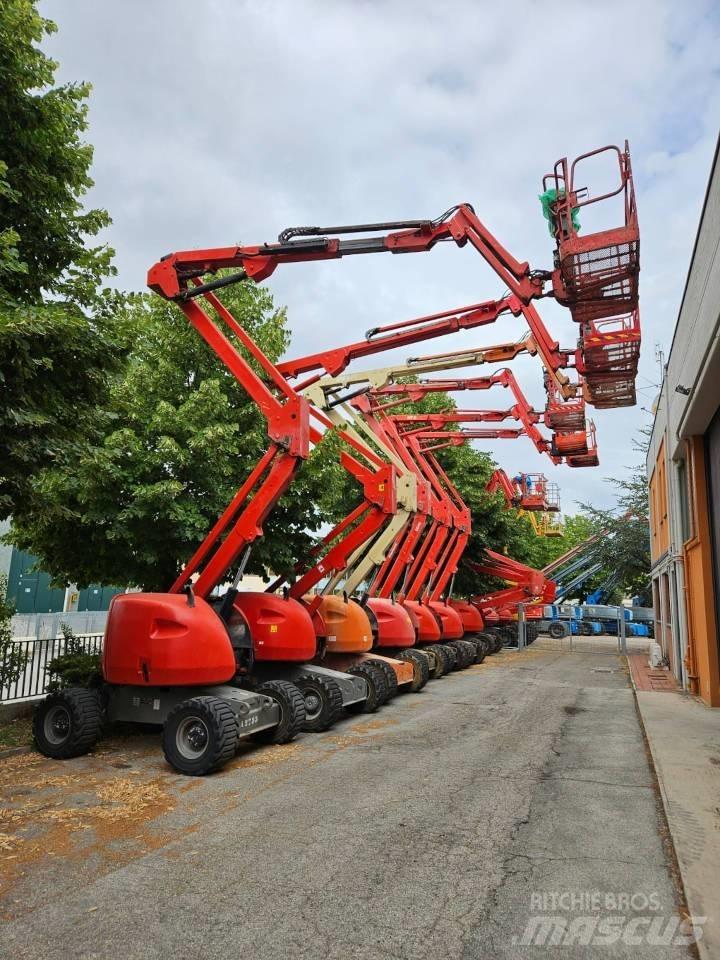 JLG 450 AJ Strēles pacēlāji