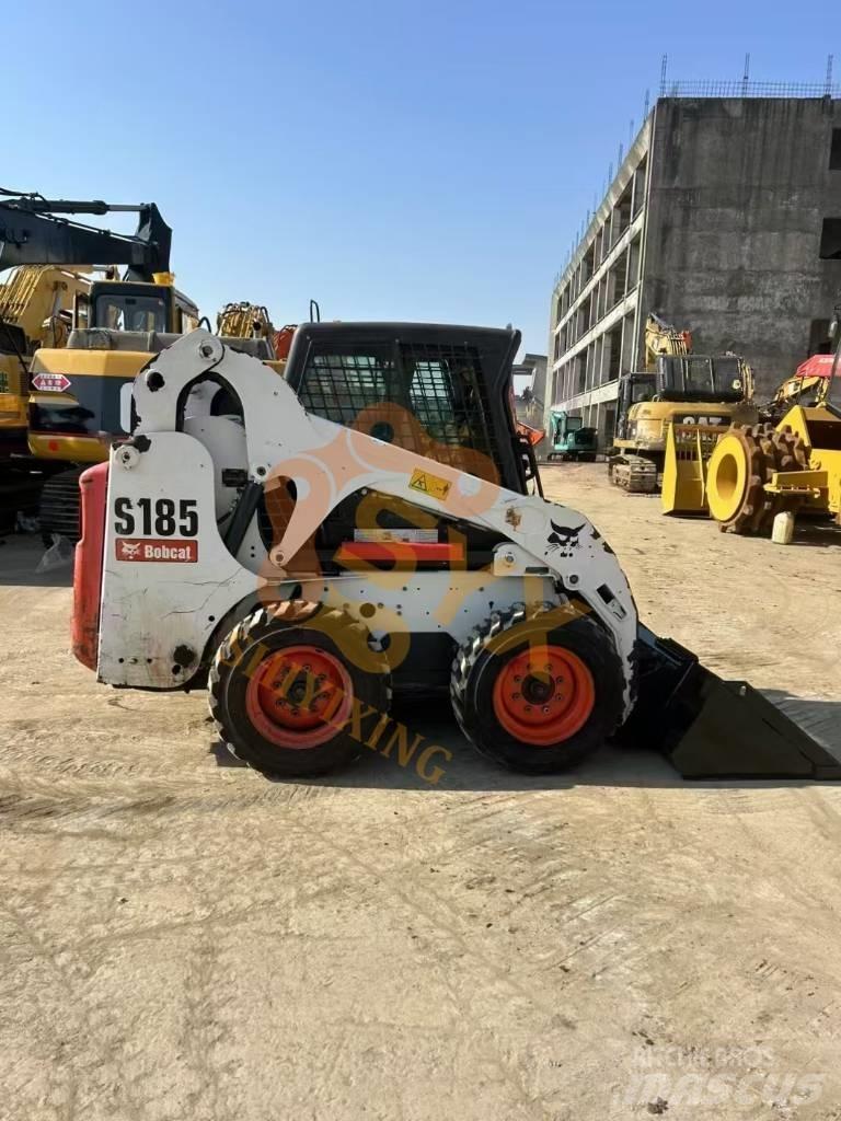 Bobcat S185 Lietoti riteņu kompaktiekrāvēji