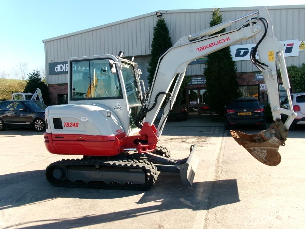 Takeuchi TB 240 Mini ekskavatori < 7 t