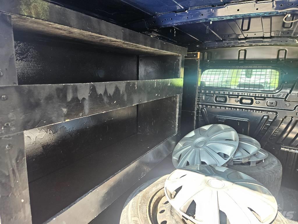 Ford Transit Connect Preču pārvadāšanas furgoni